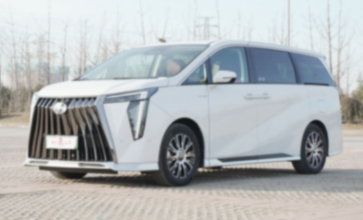 買高端MPV選插混還是燃油?看完傳祺新能源E9對(duì)比別克GL8就有答案