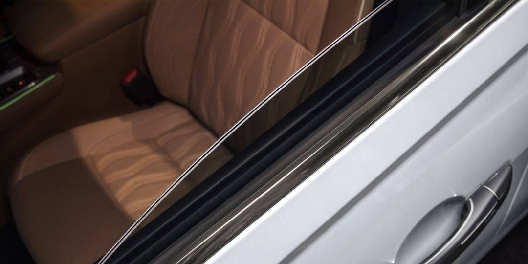 20萬級合資B級車誰更強?看全新天籟和第九代凱美瑞針尖對麥芒