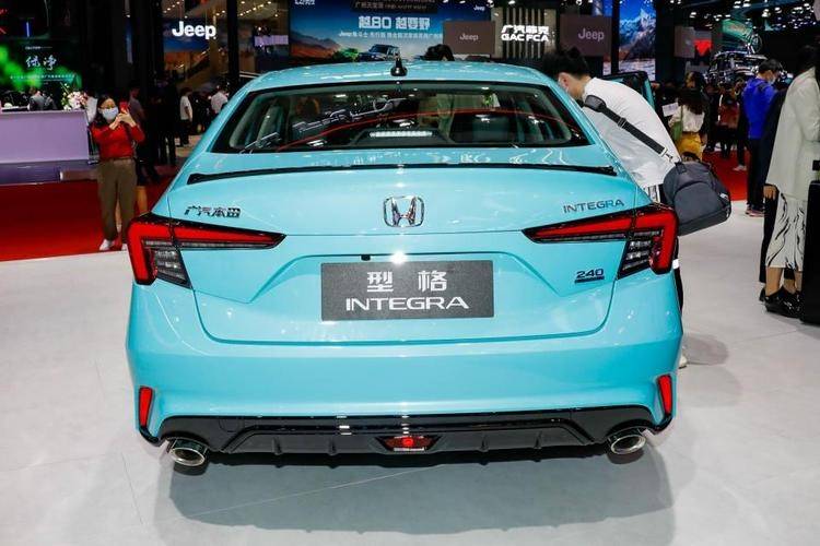 型格e:HEV與凱美瑞雙擎:日系雙雄的各自魅力