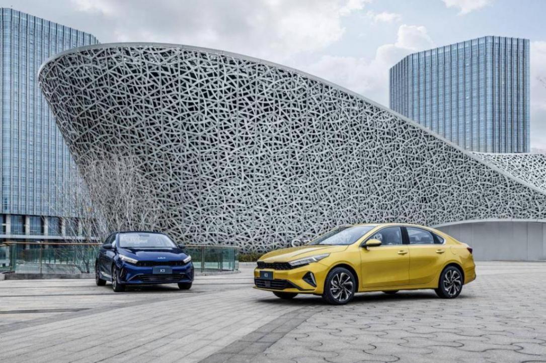 直降2.9萬、舒享/科技全面躍升,起亞新K3特別版、伊蘭特怎么選?