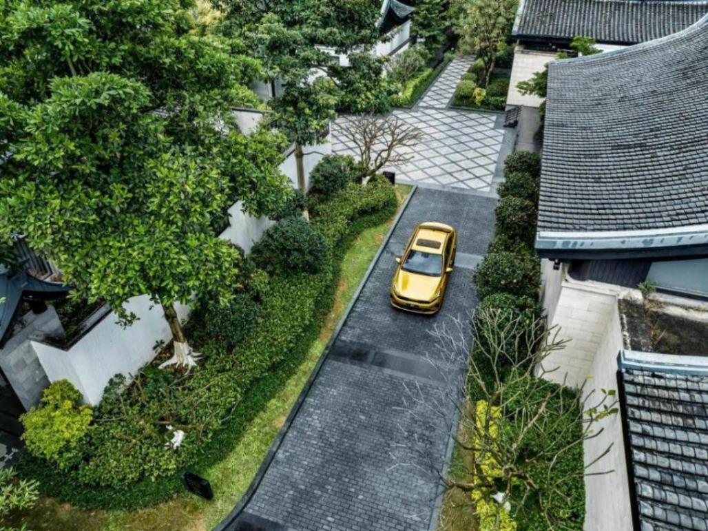 直降2.9萬、舒享/科技全面躍升,起亞新K3特別版、伊蘭特怎么選?