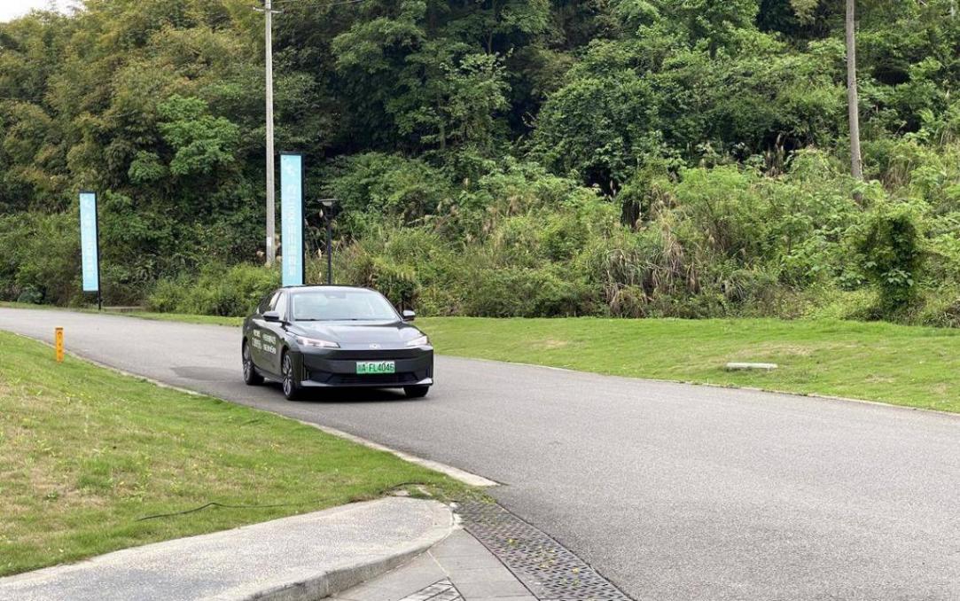 試駕長安啟源A05/Q05真香版，可混動可增程，應對多場景用車需求最在行