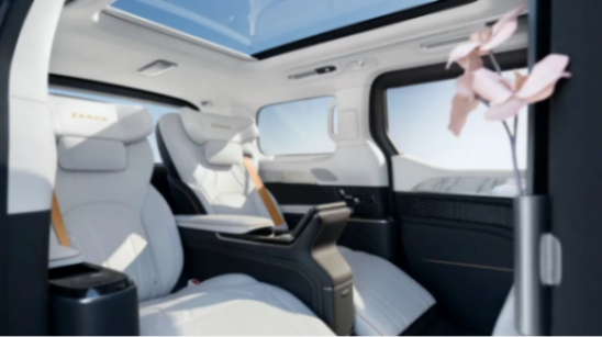 買勞斯萊斯的 會去買極氪009光輝嗎?