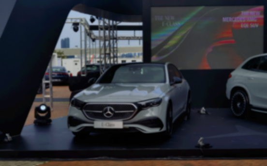全新奔馳E級標軸運動版,有立標,但不便宜啊