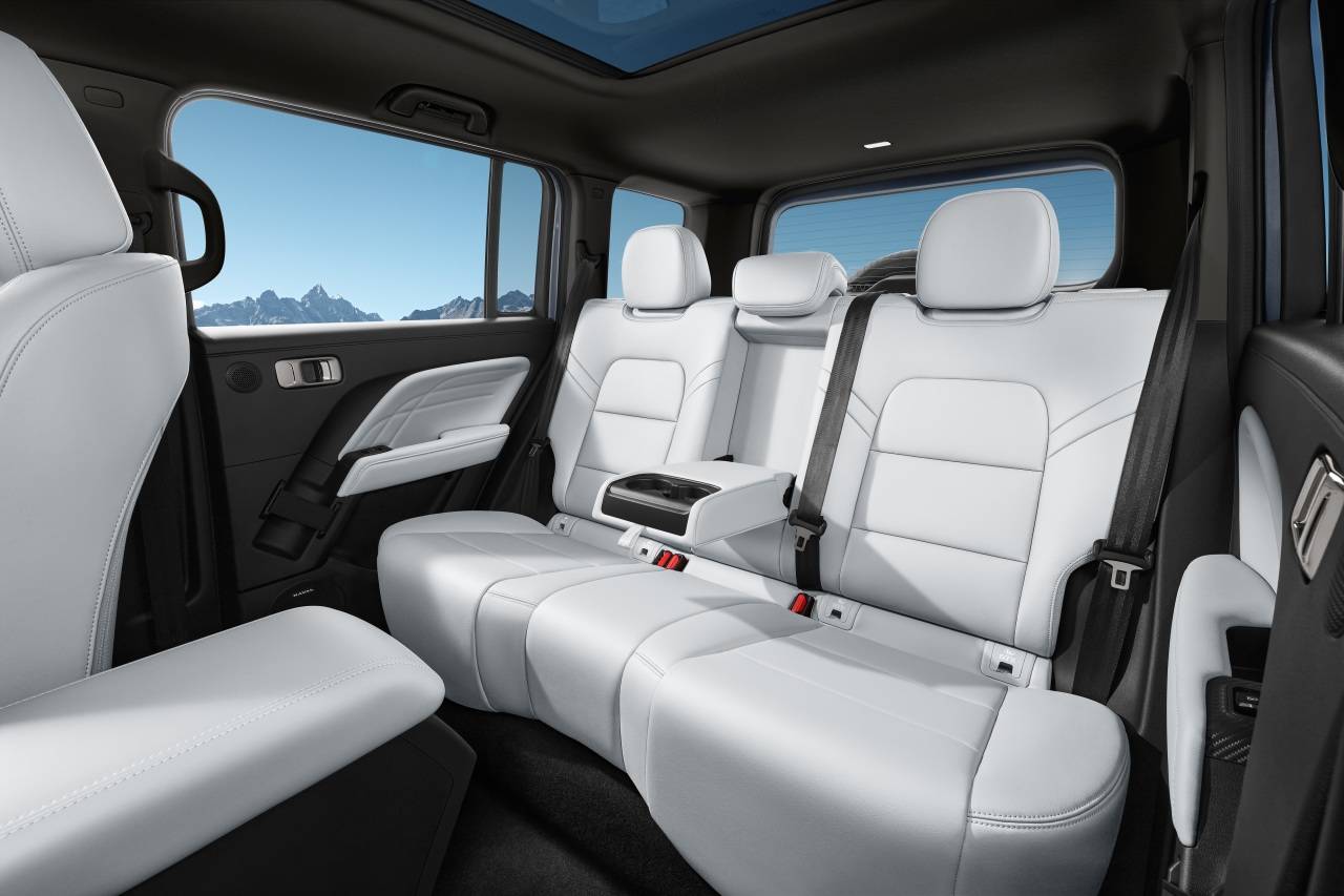 車高增21mm,涉水深度增20mm,這款方盒子又升級了