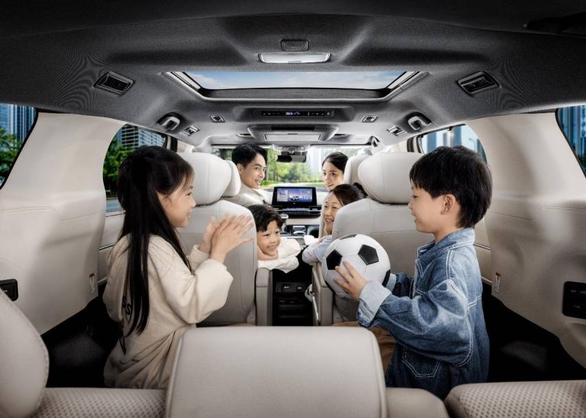 4月MPV細分市場銷量冠軍,新款格瑞維亞上市即銷冠!