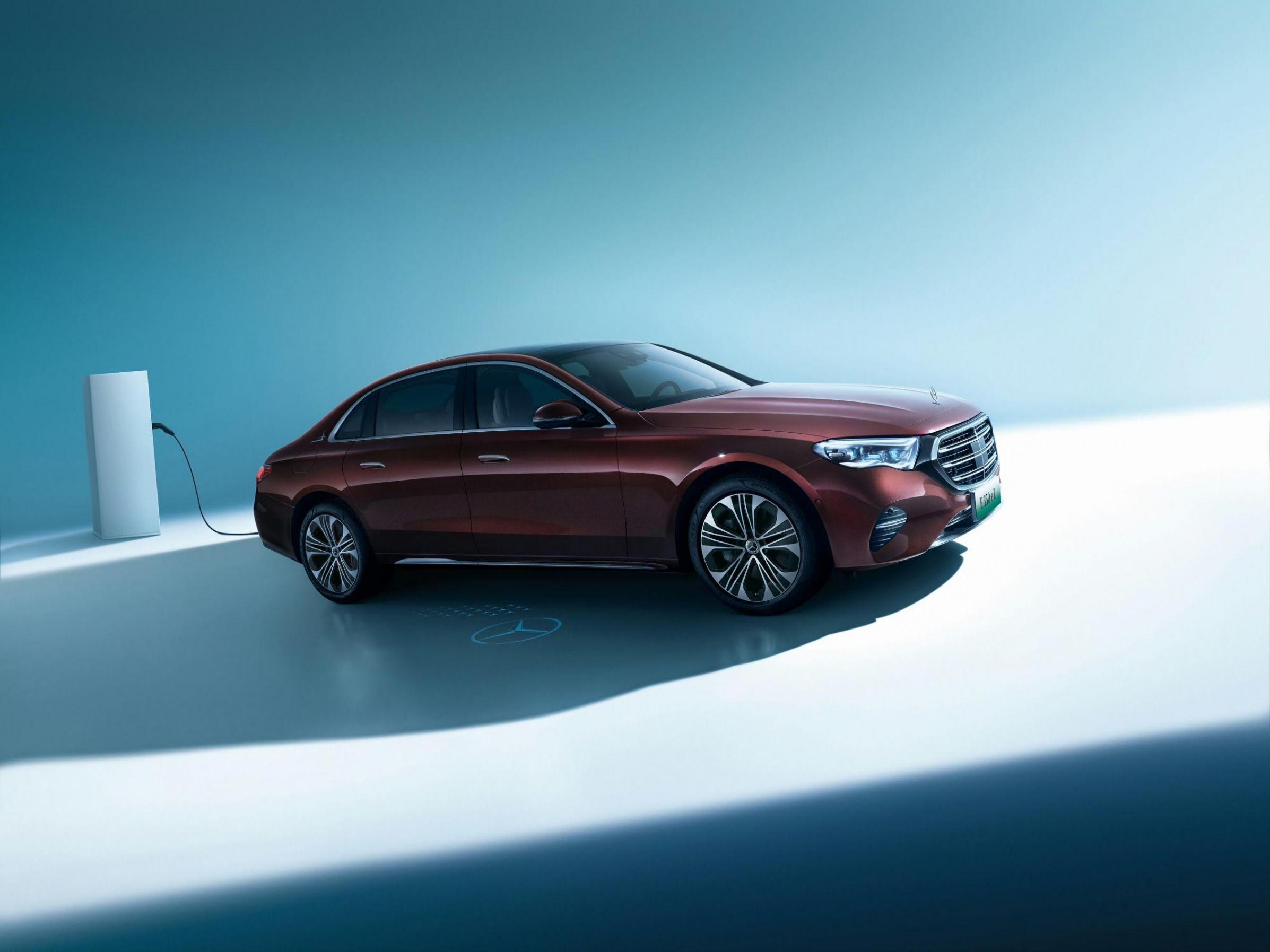 全新梅賽德斯-奔馳E 350 e L上市 售價53.86萬元