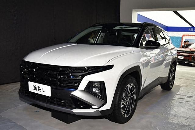 新款途勝L明日震撼上市，外觀內飾雙升級，你準備好了嗎？-有駕