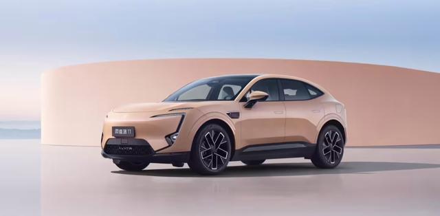 全新阿維塔11，27.99萬元起售，12月2日正式上市-有駕