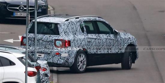 外觀細節變化 全新奔馳GLB海外諜照曝光