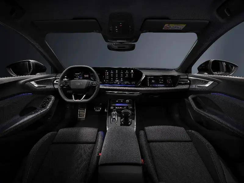 準(zhǔn)備好錢(qián)包!這5款燃油新車2025年來(lái)襲,都是經(jīng)典好車大換代