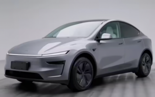 新款特斯拉Model Y實車圖,無人駕駛車的既視感