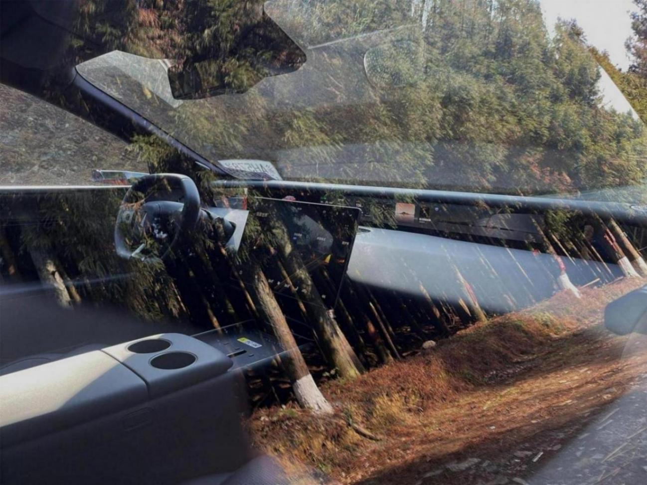 有望2季度上市/預(yù)計(jì)售價(jià)25萬元左右 阿維塔06內(nèi)飾官圖發(fā)布