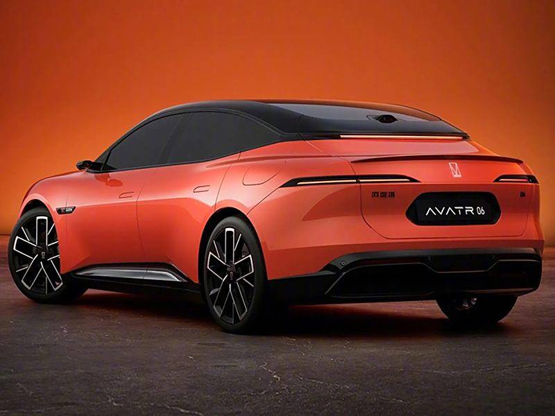 有望2季度上市/預(yù)計(jì)售價(jià)25萬元左右 阿維塔06內(nèi)飾官圖發(fā)布