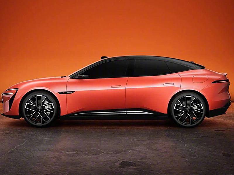 有望2季度上市/預(yù)計(jì)售價(jià)25萬元左右 阿維塔06內(nèi)飾官圖發(fā)布