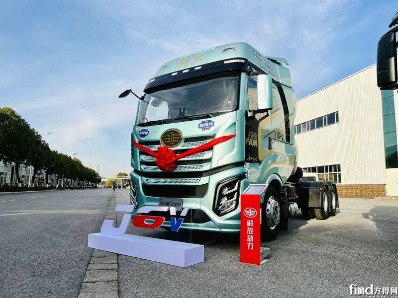 解放/重汽爭霸 歐曼/柳汽份額上升!2024年天然氣重卡17萬輛收官! 5251737175118_