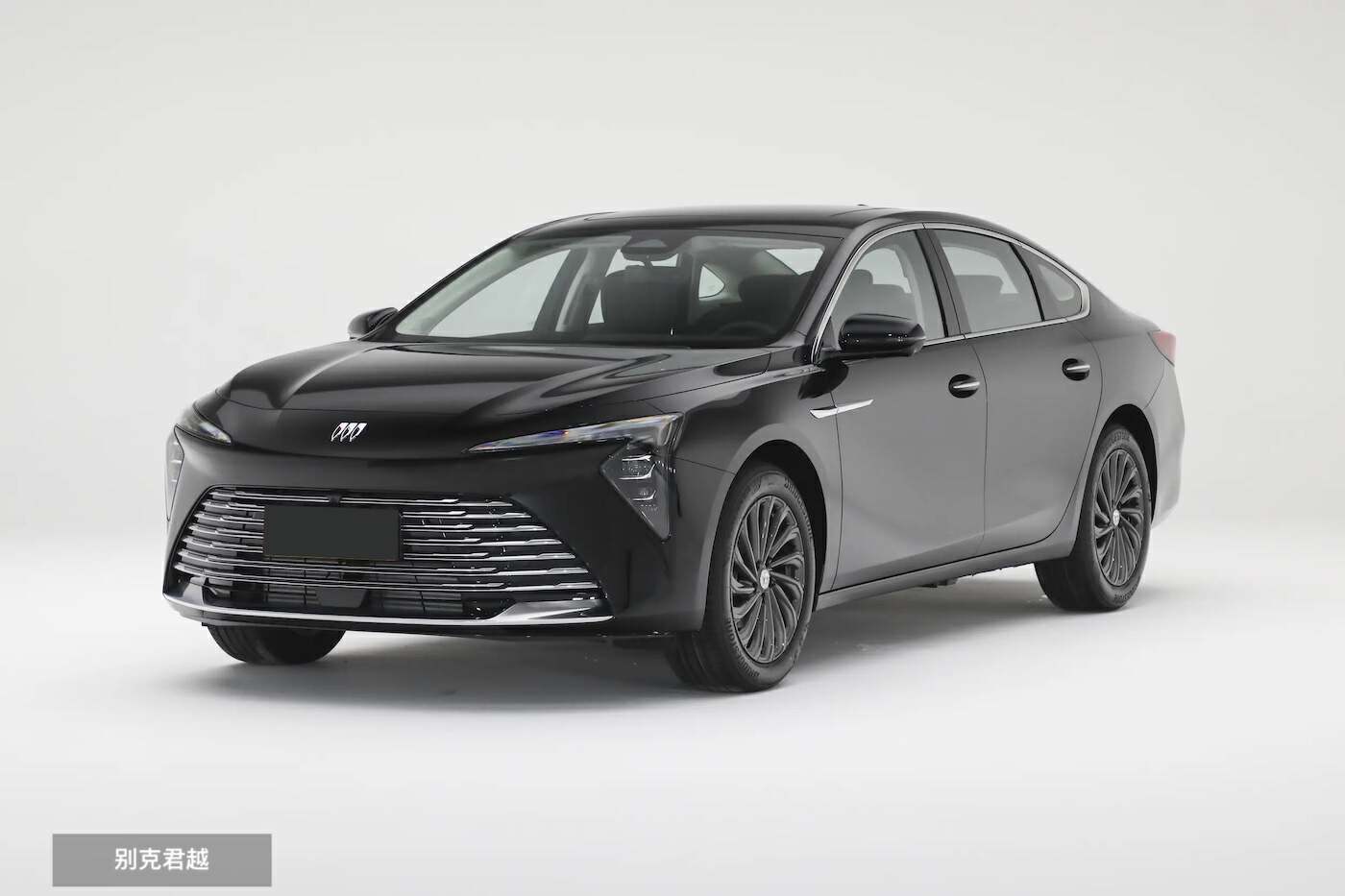 20萬級的高品質B級車,別克君越和大眾邁騰,究竟誰更勝一籌?