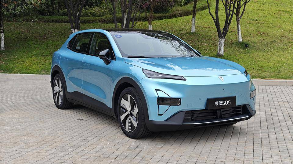 插混新技術油耗再降1L,2025年,增程的優勢還剩什么?