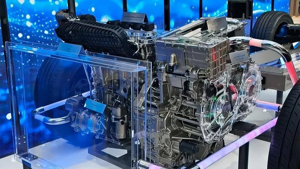 插混新技術油耗再降1L,2025年,增程的優勢還剩什么?