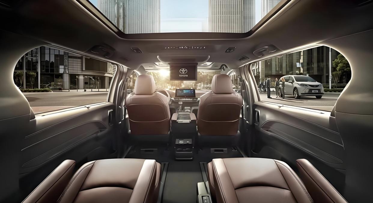 豐田全新賽那:空間無敵,動力夠用?2025年上市,你會心動嗎?