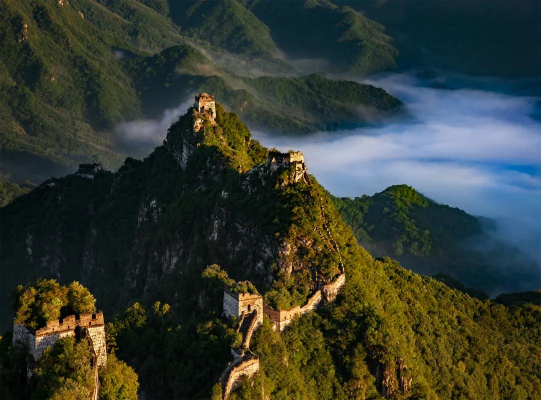 長風吹度玉門關——歷代全線長城影像敘事集《中國長城》出版