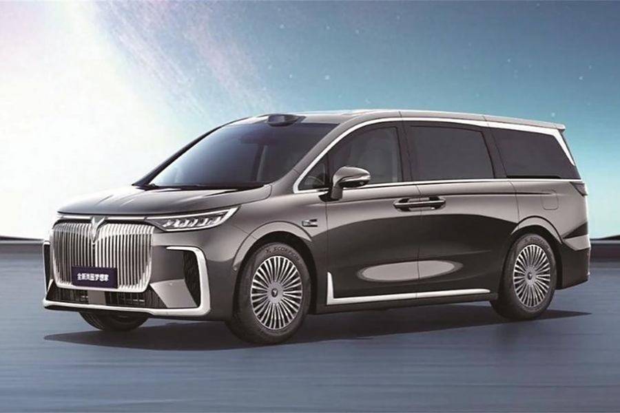 搭載乾崑智駕ADS 3.0/新增“宸星灰”車色 嵐圖夢想家新車型首發亮相