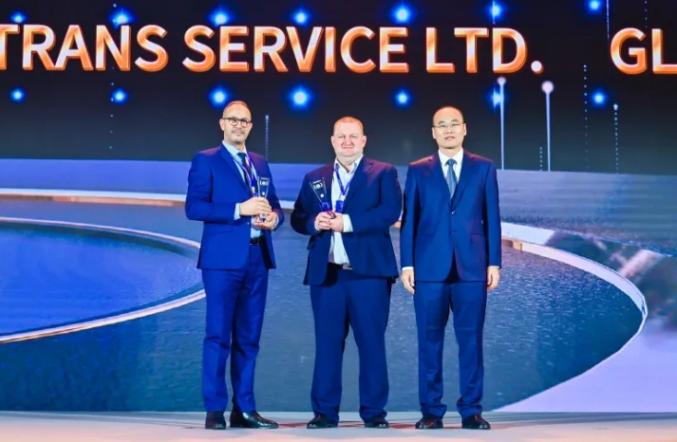 東風股份:2025全球新產品新技術推介會成功舉辦 現(xiàn)場斬獲意向訂單近3000臺