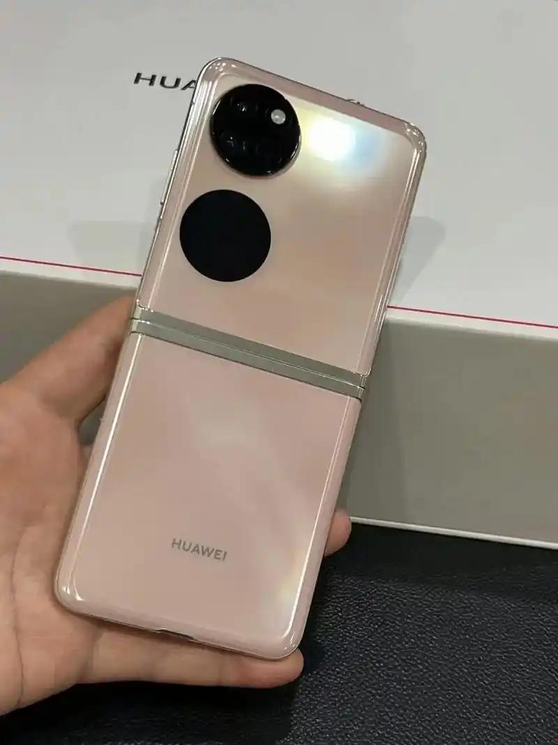 “疑似華為新形態手機曝光”顛覆行業認知