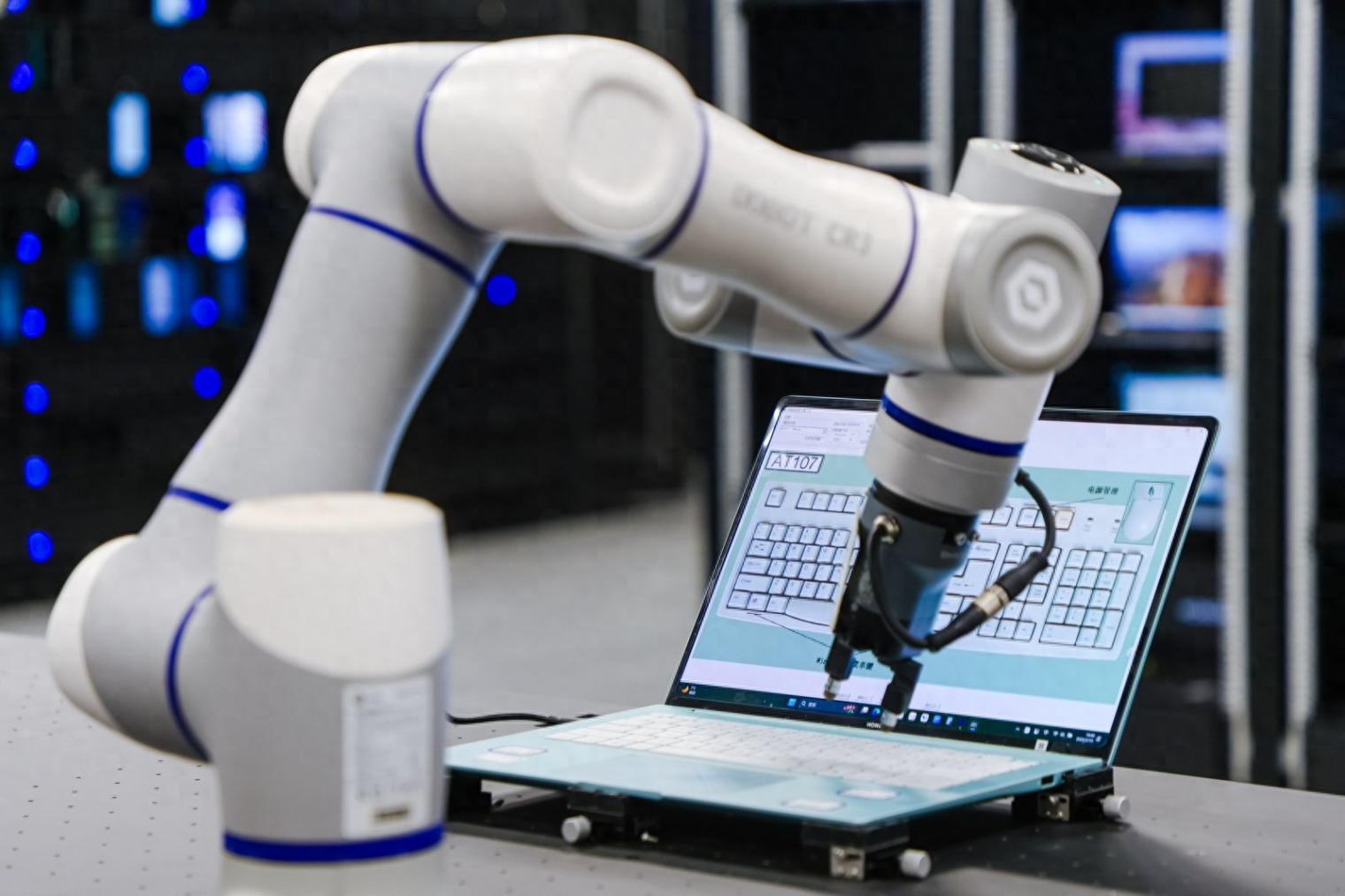 探秘榮耀西研所:以硬核研發(fā)與用戶(hù)思維重塑AI PC行業(yè)標(biāo)桿