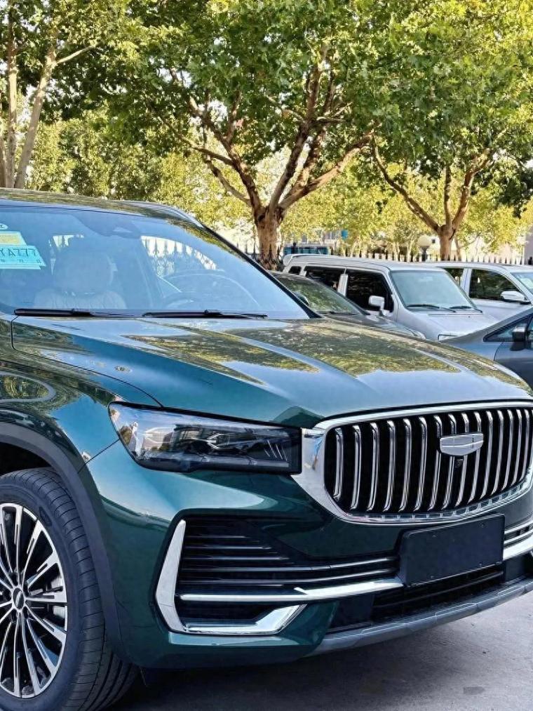 2025款探岳和吉利星越L哪個性價比更高?