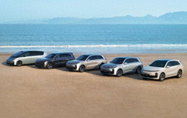 李想曬出與特斯拉FSD智駕對比結(jié)果:理想AD Max更強(qiáng)