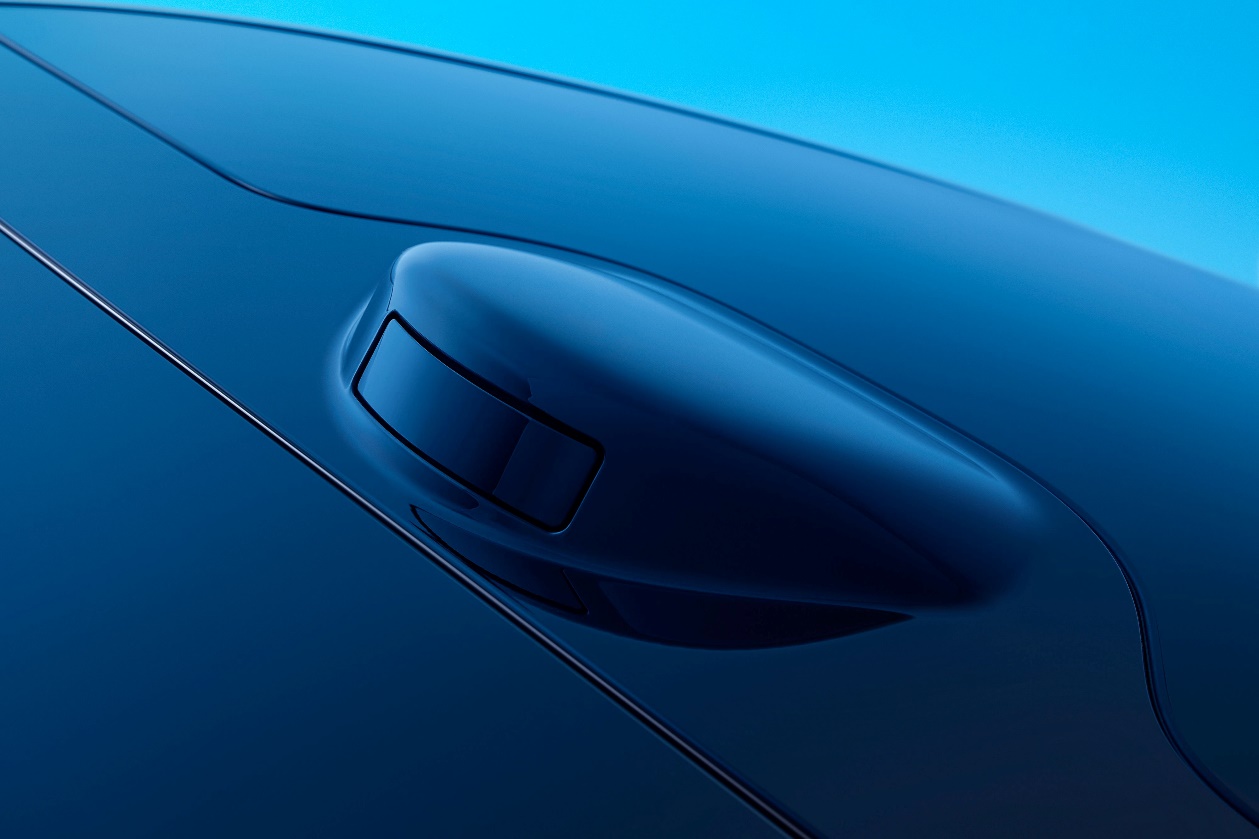 零跑B10正式上市，即將登陸全球20國，售價9.98萬-12.98萬