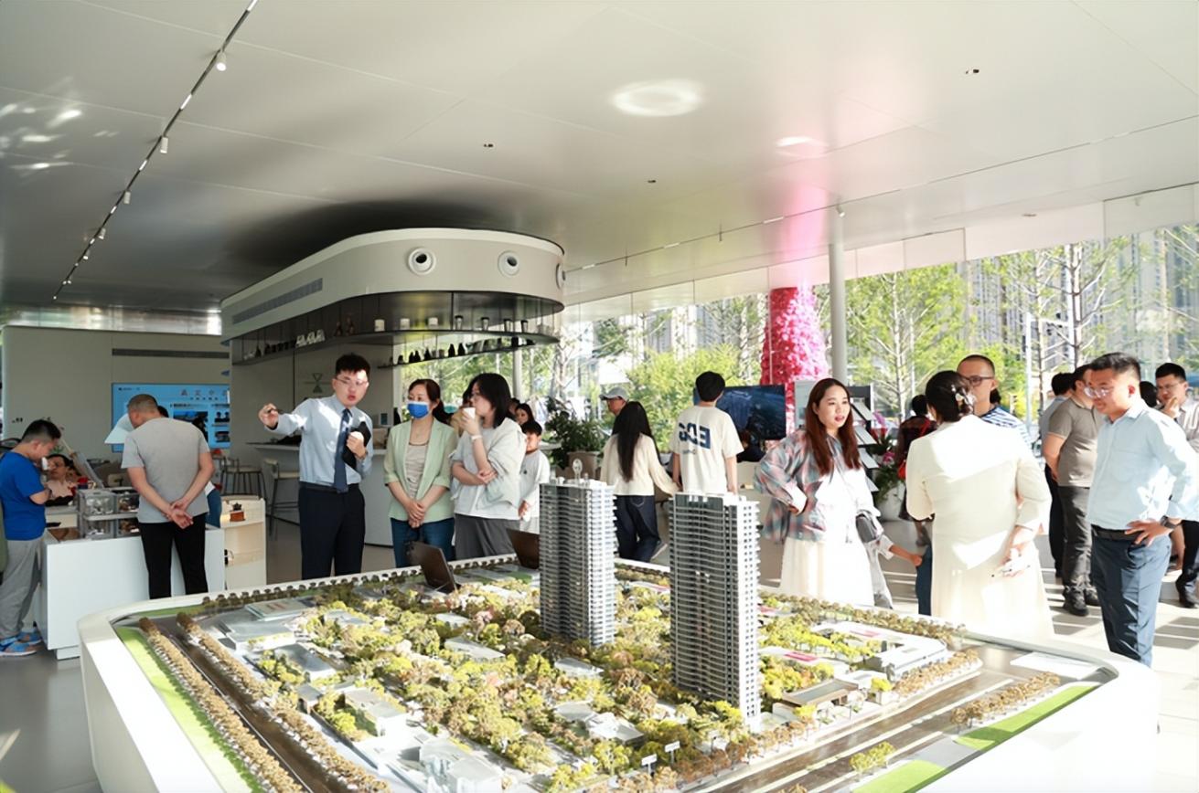 5月鄭州樓市實探:“好房子”熱銷 “小陽春”熱度延續